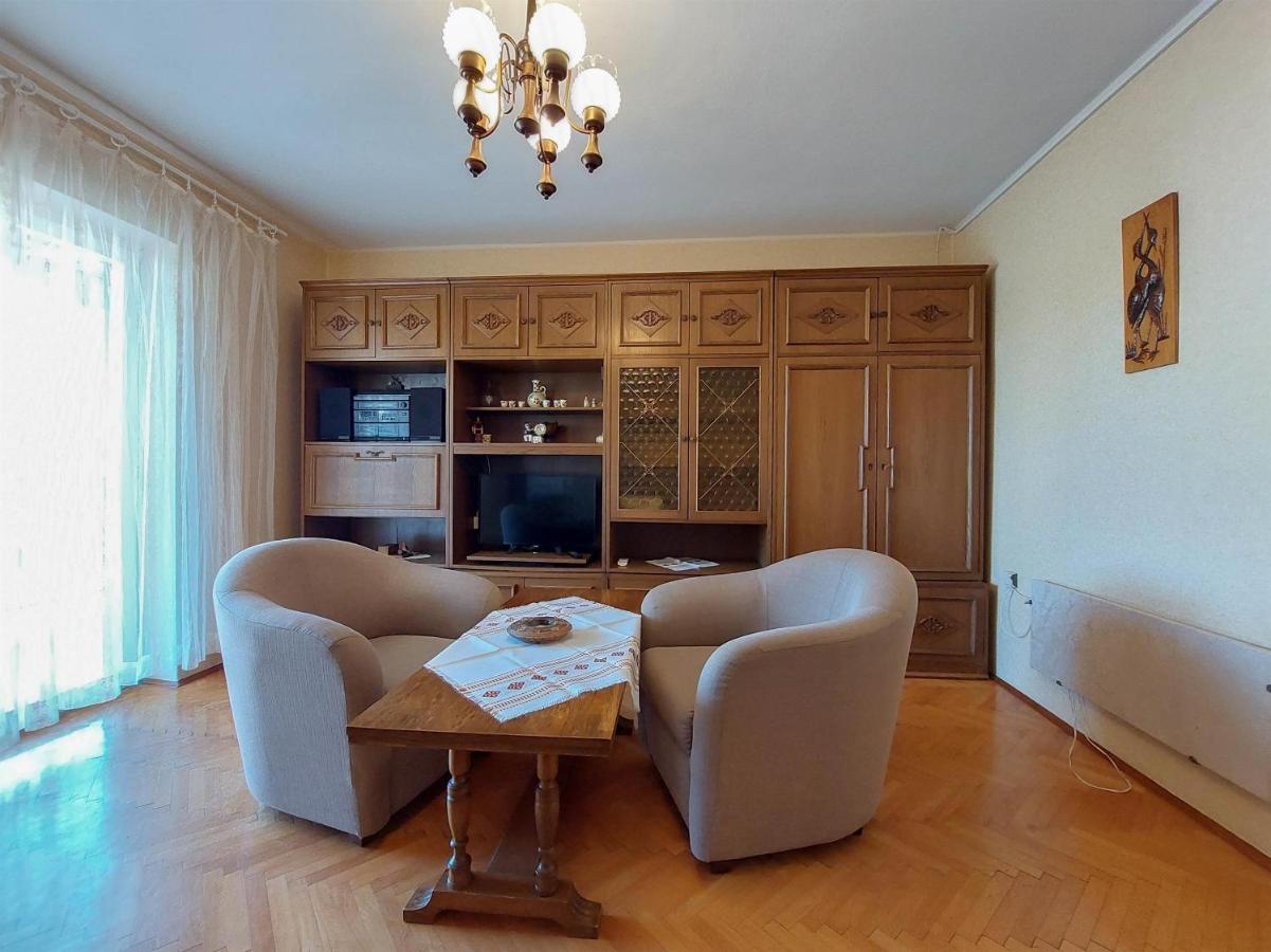 Apartments Nikola Punat Exterior foto